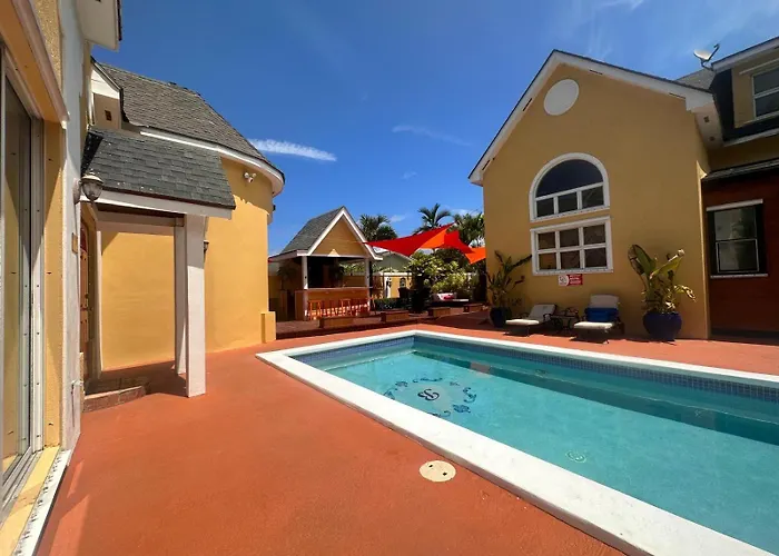 Brownstone Guesthouses