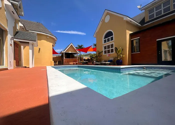 Brownstone Guesthouses